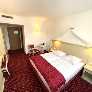 Hotel Chateau Kurfuerstendamm ****