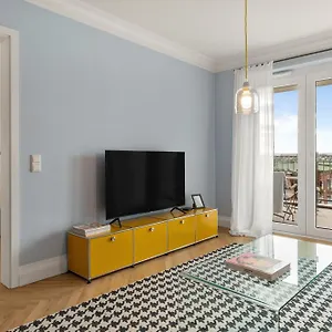 https://c-level-studios-studio-ii-mit-e-ladesule-in-tg.hamburg-hotels-de.com