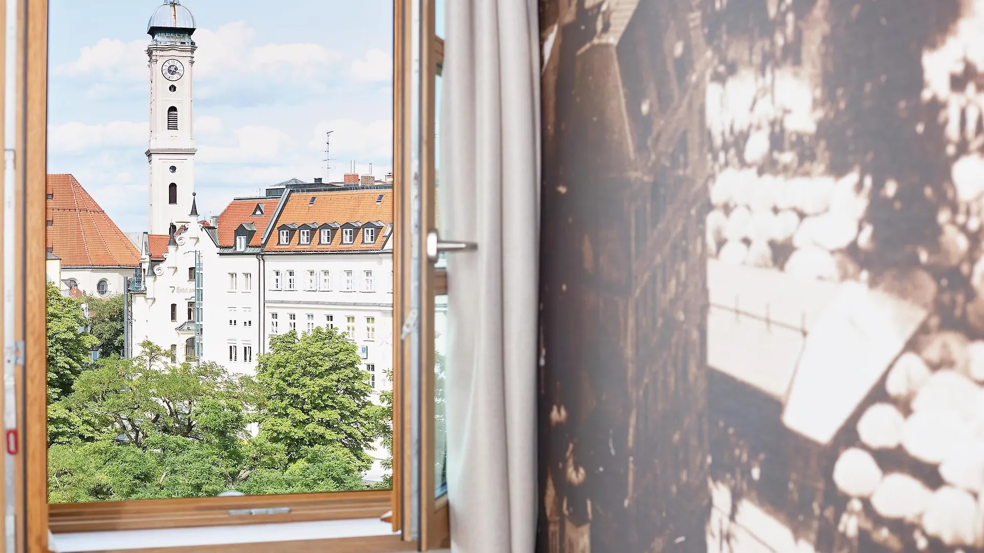 Living Hotel Das Viktualienmarkt Munich 4*,  Germany